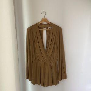 Short night dress. Used only once in very good condition.